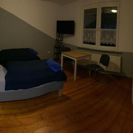 Monteurs Zimmer Noack Borssum 外观 照片