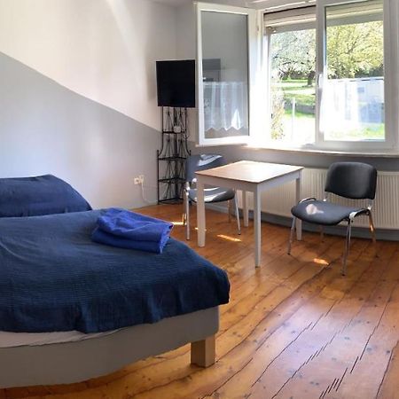 Monteurs Zimmer Noack Borssum 外观 照片