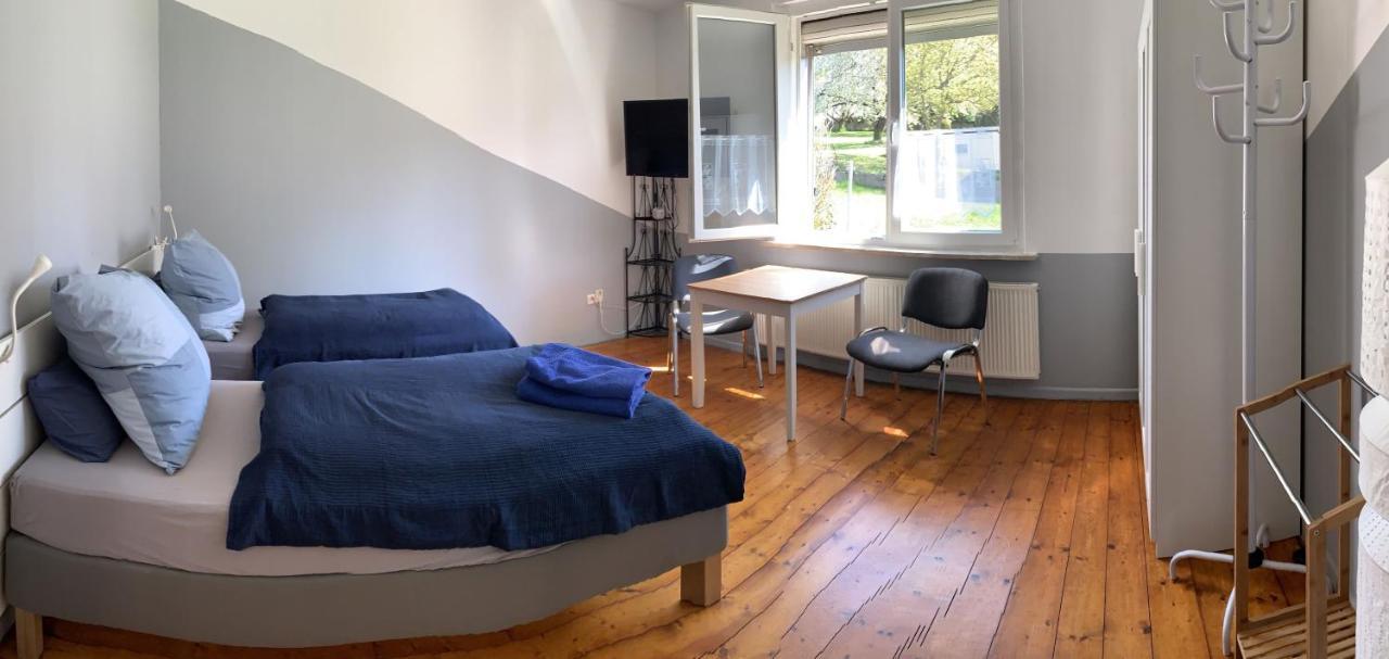 Monteurs Zimmer Noack Borssum 外观 照片